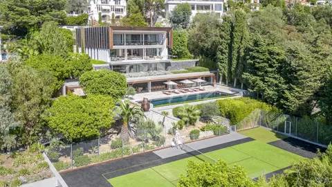 High-end Villa heated swimming pool, Synthetic tennis landscaped park, 7 bedrooms in Cannes - French Riviera