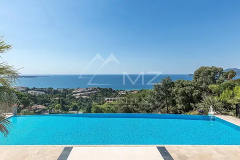 Premium Villa 30 meters infinity pool unique sea view, 4 bedrooms in Cannes 0 rental For Super Rich
