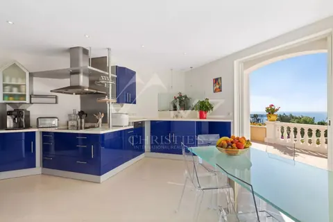 Premium Villa Sea View Super Cannes minutes from the Croisette, 8 bedrooms in Vallauris price rental For Super Rich