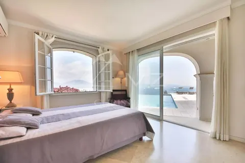 High-end Villa incredible views of the sea and the Gulf of Saint Tropez infinity pool with jets, 6 bedrooms in Gassin value rental For Super Rich