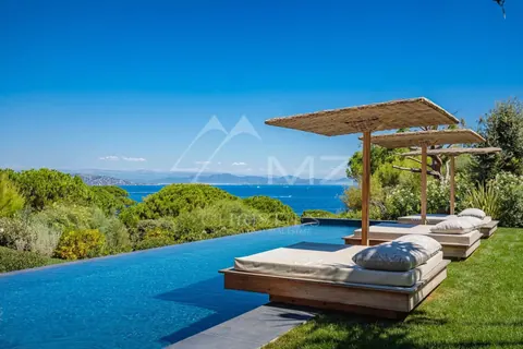 Modern Villa breathtaking sea view and direct access to the coastal path 16m swimming pool, 7 bedrooms in Saint Tropez