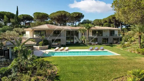 Premium Villa heated swimming pool 16mx4.5m professional kitchen, 5 bedrooms in Saint Tropez