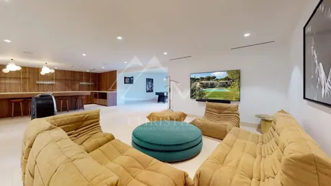 Premium Villa heated swimming pool 16mx4.5m professional kitchen, 5 bedrooms in Saint Tropez best rental For Super Rich