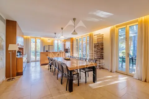 Provençal Villa 300m from Pampelonne beaches shady terraces, swimming pool 10x10, 7 bedrooms in Ramatuelle best rental For Super Rich
