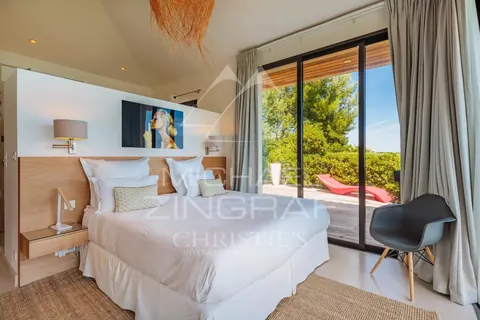 Luxury Villa L'Escalet with heated swimming pool panoramic sea view over Cap Taillat, 5 bedrooms in Ramatuelle best rental For Super Rich