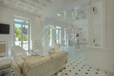 Belle époque House breathtaking Mediterranean view Sauna, 7 bedrooms in Cannes - French Riviera property rental For Super Rich