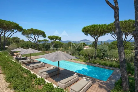 Contemporary  Villa Heated swimming pool 16x4m near center and beaches, 6 bedrooms in Saint Tropez 0 rental For Super Rich