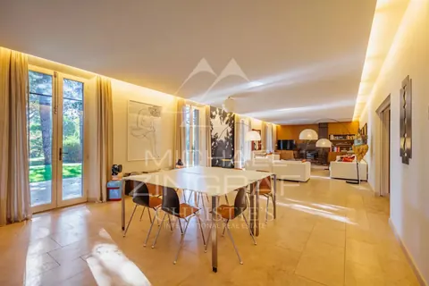 Provençal Villa 300m from Pampelonne beaches shady terraces, swimming pool 10x10, 7 bedrooms in Ramatuelle price rental For Super Rich