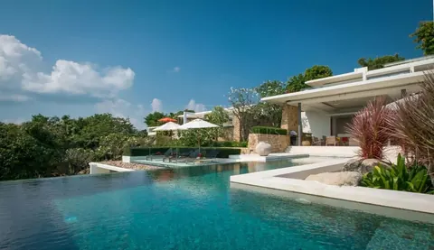 Design Villa SAMUJANA 5-star resort, Tennis court, pool, jacuzzi, 5 bedrooms in Plai Laem, Ko Samui available rental For Super Rich