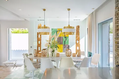 Contemporary Villa between the Salins and the Canoubiers swimming pool, 8 bedrooms in Saint Tropez best rental For Super Rich