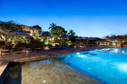 Mediterranean Villa panoramic views perched gracefully above Chaweng Bay, 8 bedrooms in Chaweng Noi, Ko Samui best rental For Super Rich