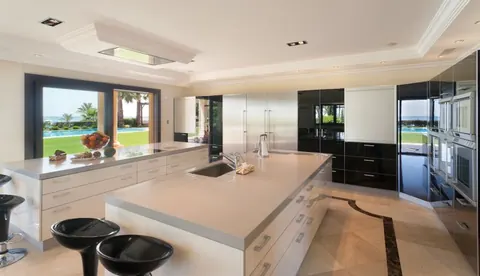 Luxury Villa Sorolla Front line Beachfront, pool, 11 bedrooms in Golden Mile, Marbella Classified ads rental For Super Rich Luxury Villa Sorolla Front line Beachfront, pool, 11 bedrooms in Golden Mile, Marbella Classified ads rental For Super Rich