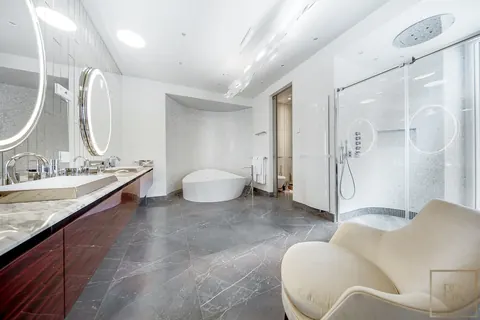 Luxury Villa Sea View, 7 bedrooms in Cap D'Ail - French Riviera price rental For Super Rich