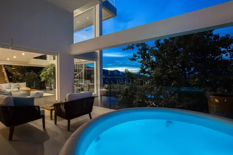 Modern Villa Stunning ocean view Infinity pool, jacuzzi, 6 bedrooms in Chaweng Noi, Ko Samui property rental For Super Rich