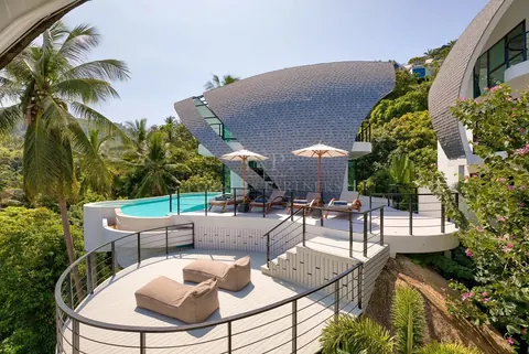 Boutique hotel Villa Spectacular panoramic sea view two refreshing swimming pools, 10 bedrooms in Chaweng Noi, Ko Samui best rental For Super Rich Boutique hotel Villa Spectacular panoramic sea view two refreshing swimming pools, 10 bedrooms in Chaweng Noi, Ko Samui best rental For Super Rich