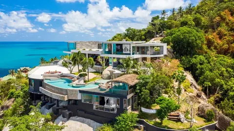 Luxury Villa AMAZE nestled in the heart of Thailand’s paradise Pool, jacuzzi, 4 bedrooms in Chaweng, Ko Samui available rental For Super Rich