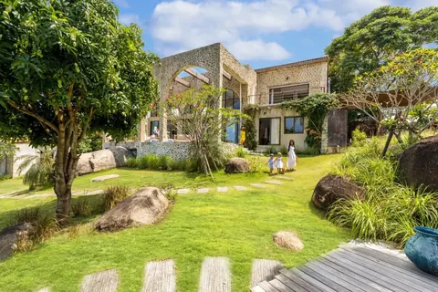 Mediterranean Villa panoramic views perched gracefully above Chaweng Bay, 8 bedrooms in Chaweng Noi, Ko Samui 93609017 rental For Super Rich