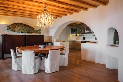 High-end Villa Panoramic View sea, sunset & town, 10 bedrooms in Mykonos best rental For Super Rich