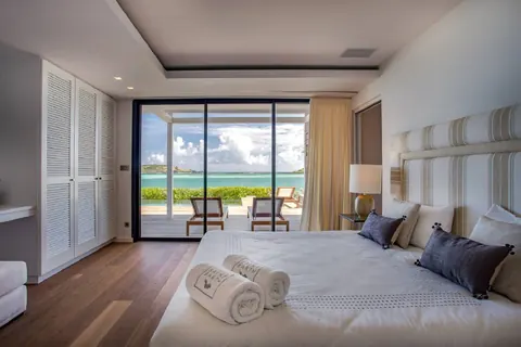 Contemporary Villa Aqua private beach access, 6 bedrooms in Grand Cul de Sac - St Barth best rental For Super Rich Contemporary Villa Aqua private beach access, 6 bedrooms in Grand Cul de Sac - St Barth best rental For Super Rich