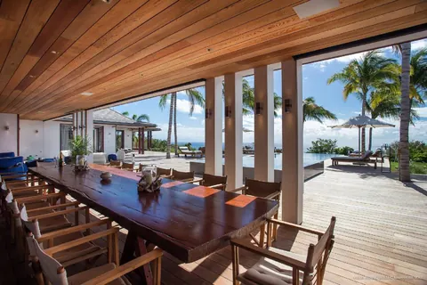 Luxury Villa Maison Blanc Bleu heated swimming pool and a bubble pool, 6 bedrooms in Gouverneur - St Barth vacation rental For Super Rich