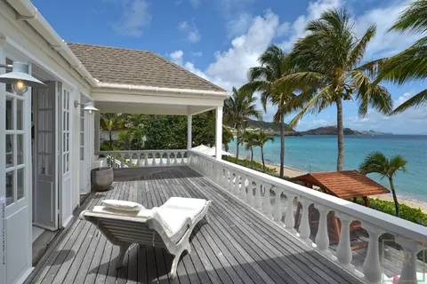 Luxury Villa ELA Beachfront Tennis court, pool, 8 bedrooms in Flamands - St Barth ELA rental For Super Rich