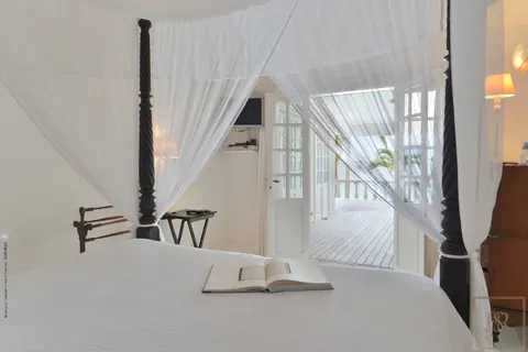 Luxury Villa ELA Beachfront Tennis court, pool, 8 bedrooms in Flamands - St Barth available rental For Super Rich