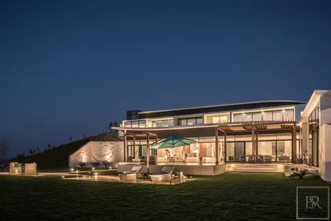 Luxury Hotel Zaya Nurai Island 5 star Ocean view, 5-6  bedrooms in Abu Dhabi