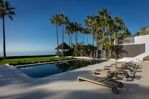 Luxury Villa Melendez frontline beachfront mansion with spectacular sea views, 7 bedrooms in Los Monteros, Marbella 58709 rental For Super Rich