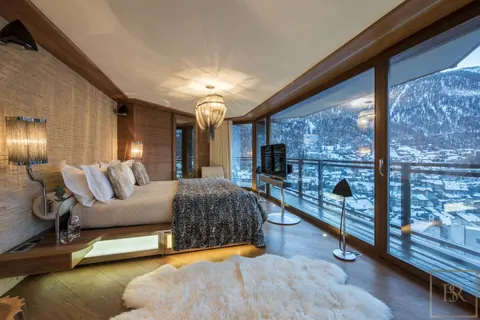 Luxury Chalet Zermatt Peak 5* superior Wellness with interior pool, 5 bedrooms in Zermatt best rental For Super Rich