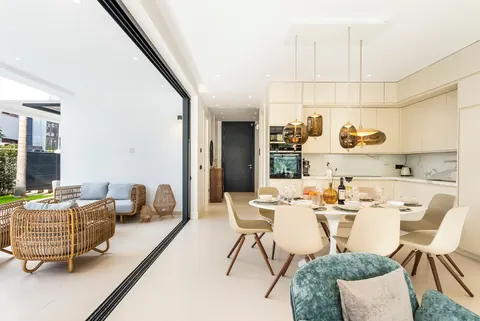 Luxury Villa Beach Front Spa, gym, Turkish bath, sauna, 6 bedrooms in Los Monteros, Marbella search rental For Super Rich