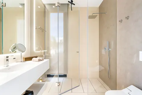 Luxury Villa Beach Front Spa, gym, Turkish bath, sauna, 6 bedrooms in Los Monteros, Marbella Classified ads rental For Super Rich