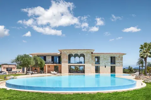 High-end Villa EDEN ROCK largest private pool in Mallorca Panoramic & Sea Views, 5 bedrooms in Ses Salines, Mallorca