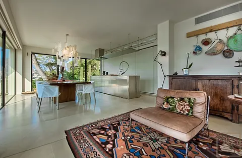 Contemporary Villa Exceptional panoramic sea views west side, 5 bedrooms in St Jean Cap Ferrat top rental For Super Rich