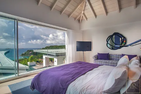 Luxury Villa Wings, beachfront view above The Baie de St. Jean, 4 bedrooms in St Barth value rental For Super Rich