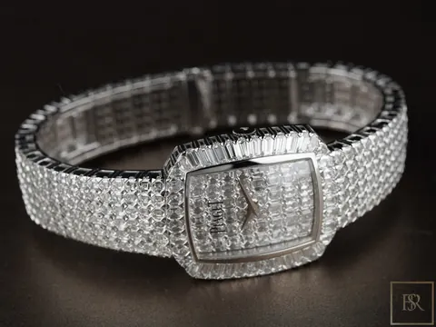 Piaget Ladies Limelight Elongated-Cusion Shaped UAE for sale For Super Rich Piaget Ladies Limelight Elongated-Cusion Shaped UAE for sale For Super Rich