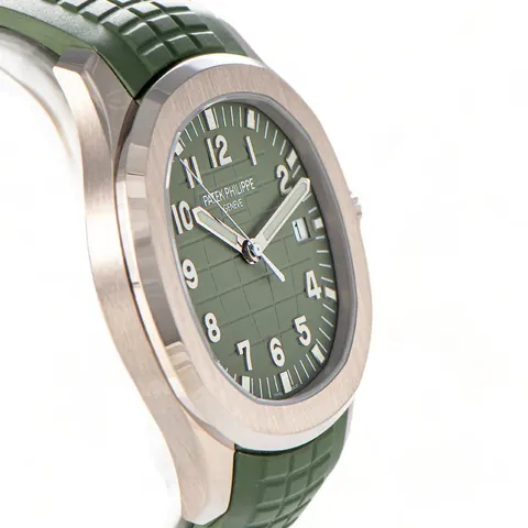 Patek Philippe Aquanaut ultra luxury for sale For Super Rich Patek Philippe Aquanaut ultra luxury for sale For Super Rich