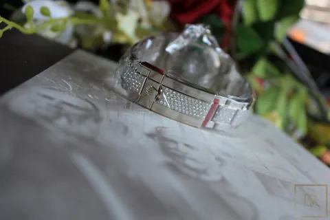 Rolex Submariner Factory Diamonds & Sapphires UAE for sale For Super Rich Rolex Submariner Factory Diamonds & Sapphires UAE for sale For Super Rich